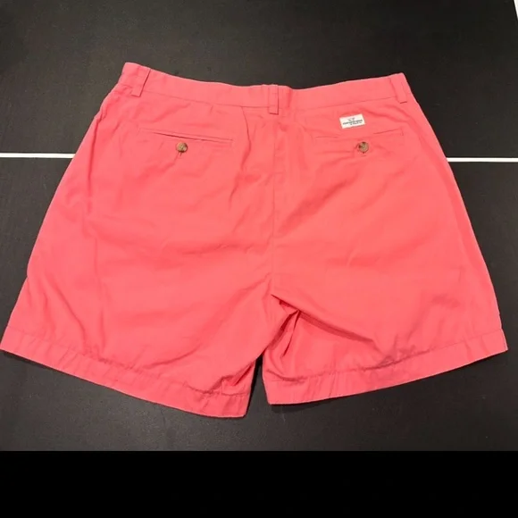 Vineyard Vines Club Shorts - Picture 2 of 7
